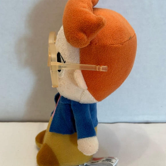 Stranger Things Barb Stuffed Toy Netflix Official Merchandise Doll Funko - Picture 3 of 5